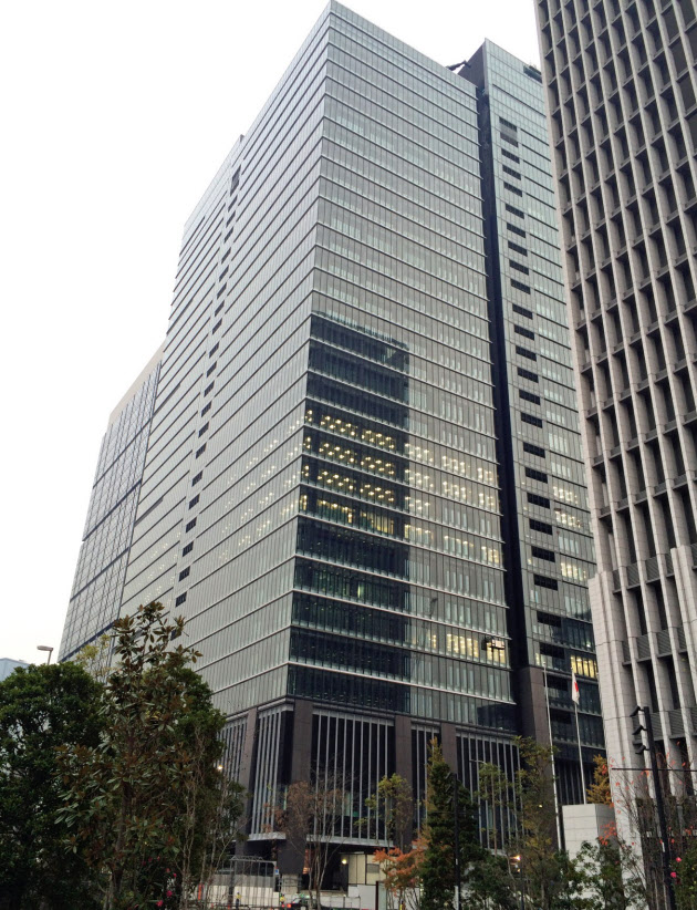東京都心オフィスビル空室率　７年ぶり水準に低下  11月末、募集賃料も上昇